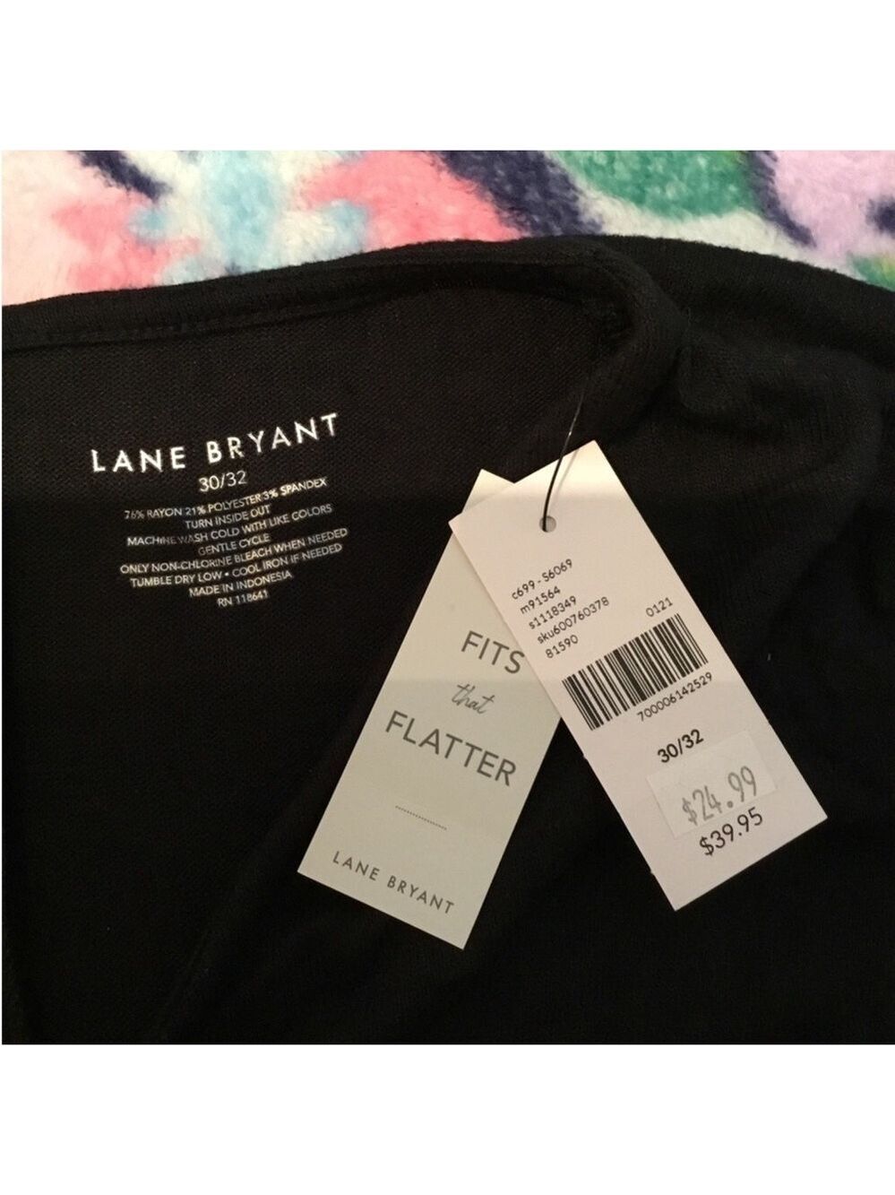 LANE Bryant Illusion Collection Woman’s  size 30/32 black long sleeve tee - Picture 10 of 12